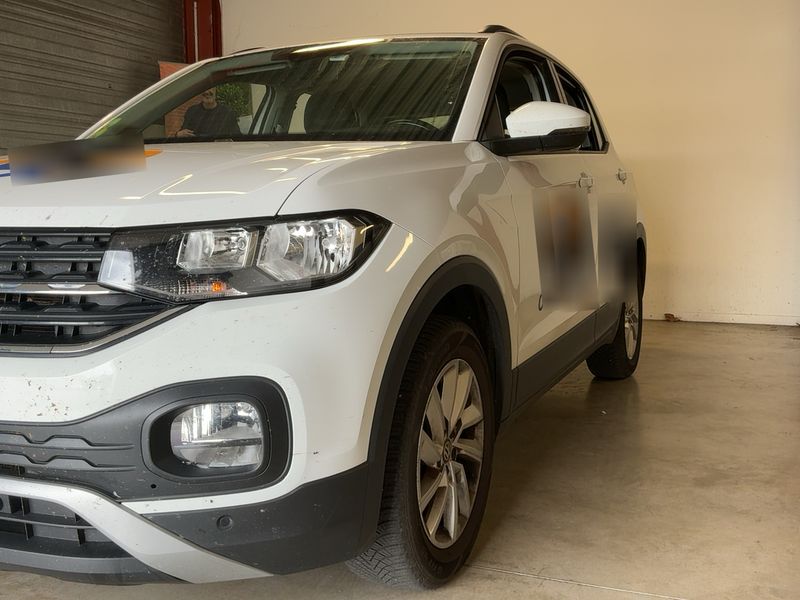 Volkswagen T-Cross 1.6 TDI Style 2020 – снимка 2