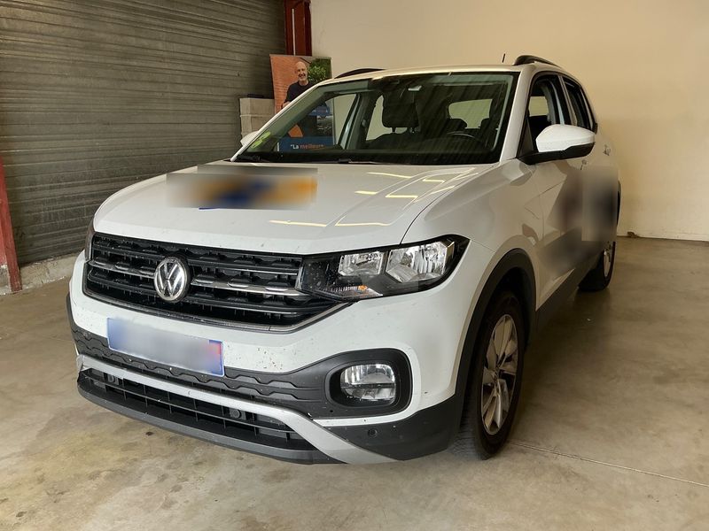 Volkswagen T-Cross 1.6 TDI Style 2020 – снимка 1