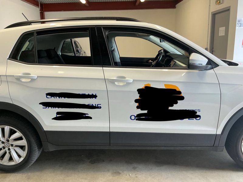 Volkswagen T-Cross 1.6 TDI Style 2020 – снимка 10