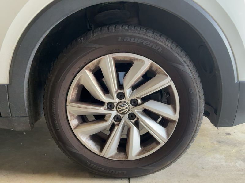 Volkswagen T-Cross 1.6 TDI Style 2020 – снимка 11