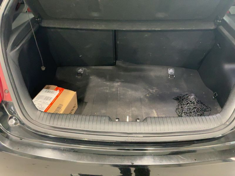 Hyundai Veloster 1.6 Turbo 2012 – снимка 15