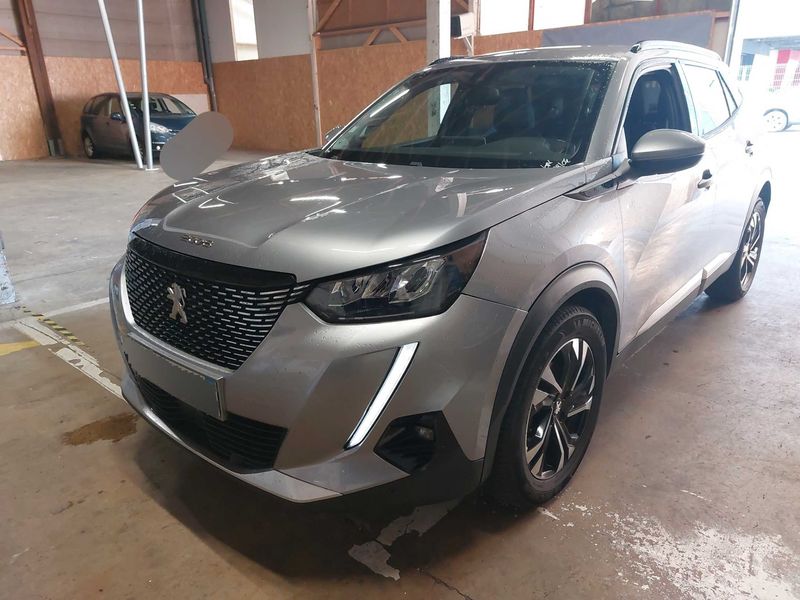 Peugeot 2008 1.2 PureTech Allure Business 2020 – снимка 2
