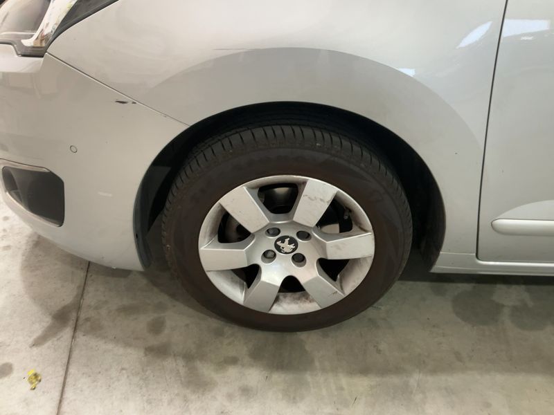 Peugeot 5008 1.6 HDi Allure 2014 – снимка 3