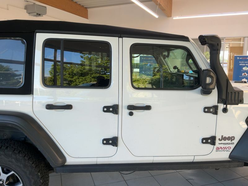 Jeep Wrangler Unlimited 2.0 TGDi Rubicon 2020 – снимка 10