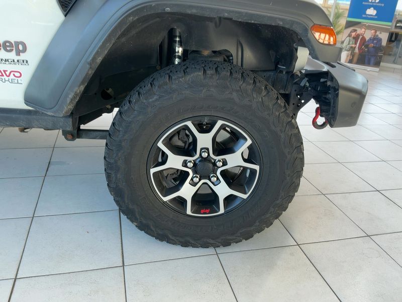 Jeep Wrangler Unlimited 2.0 TGDi Rubicon 2020 – снимка 11