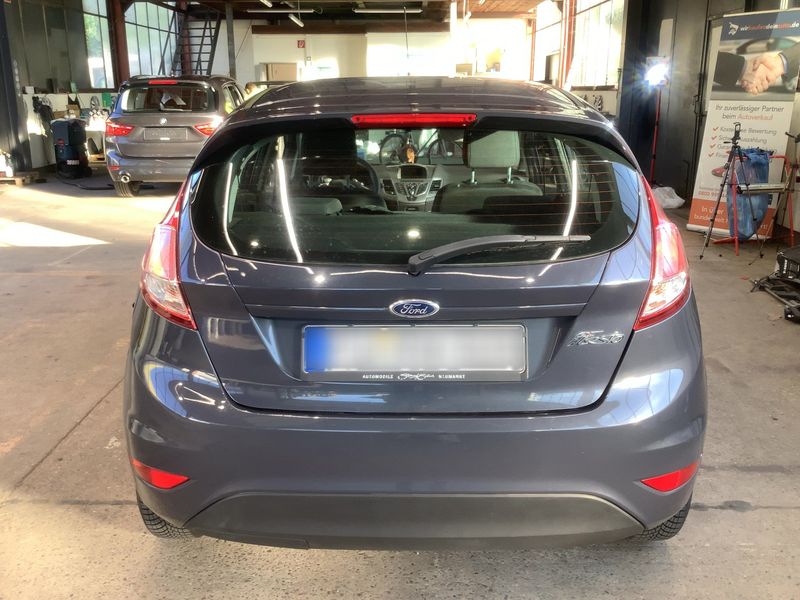 Ford Fiesta 1.25 Ambiente 2015 – снимка 7