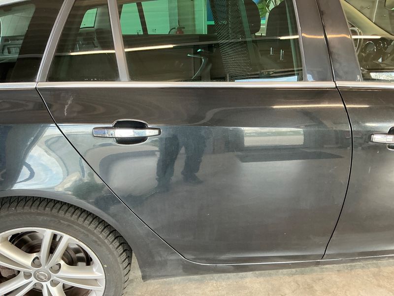 Opel Insignia Sports Tourer 2.0 CDTI Cosmo 2012 – снимка 23