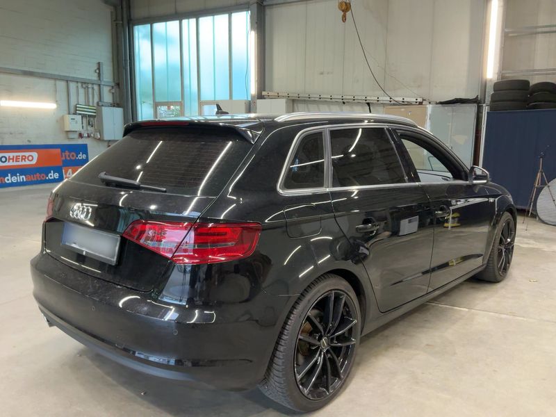 Audi A3 Sportback 2.0 TDI S line Sportpaket 2015 – снимка 8