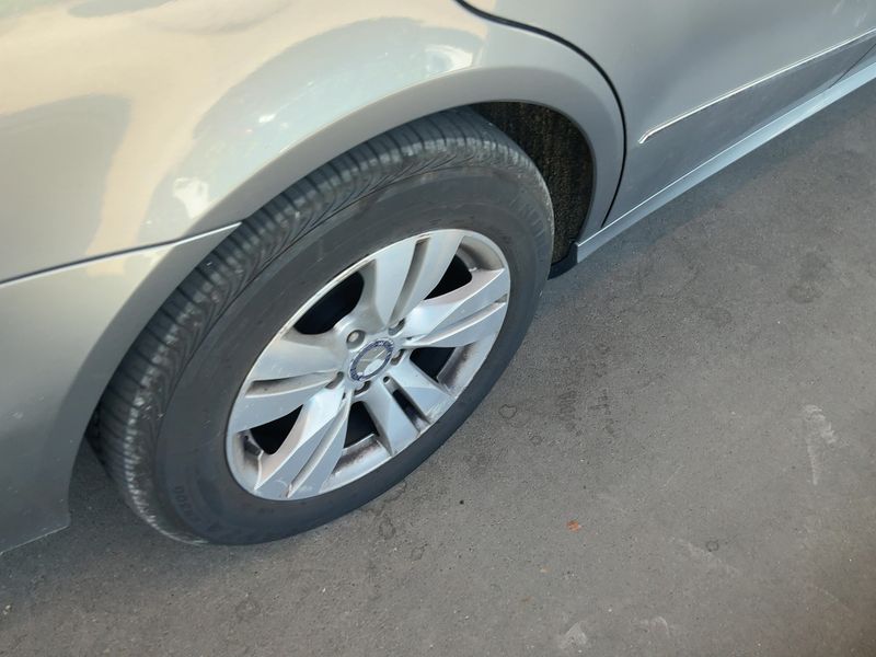 Mercedes-Benz E-Klasse E 250 CDI T BlueEfficiency Elegance 2011 – снимка 9
