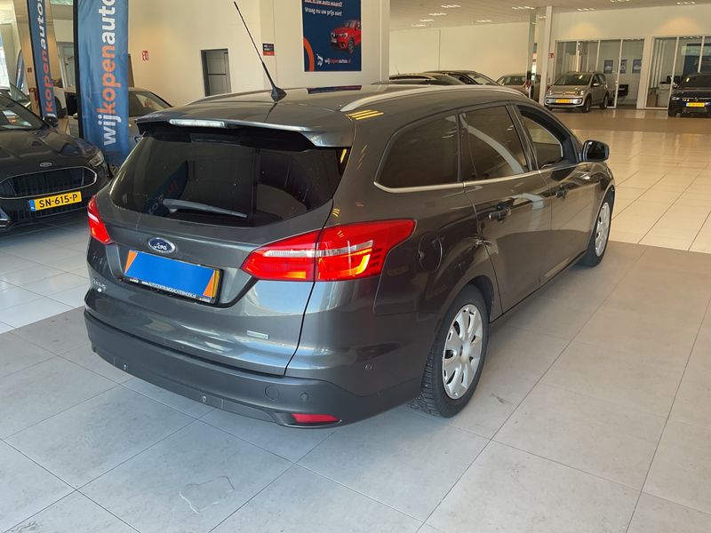 Ford Focus 1.0 EcoBoost Titanium 2015 – снимка 2