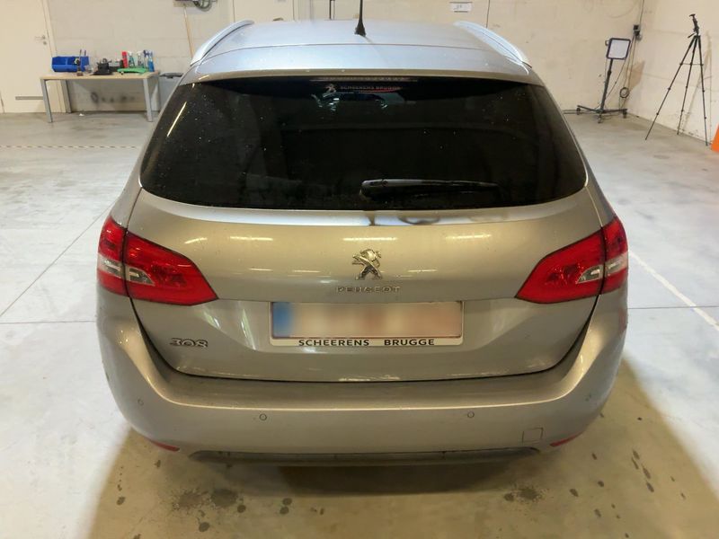 Peugeot 308 1.6 Blue-HDi Active 2017 – снимка 7