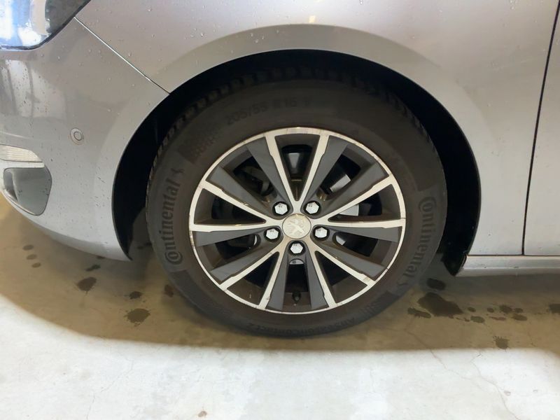 Peugeot 308 1.6 Blue-HDi Active 2017 – снимка 3