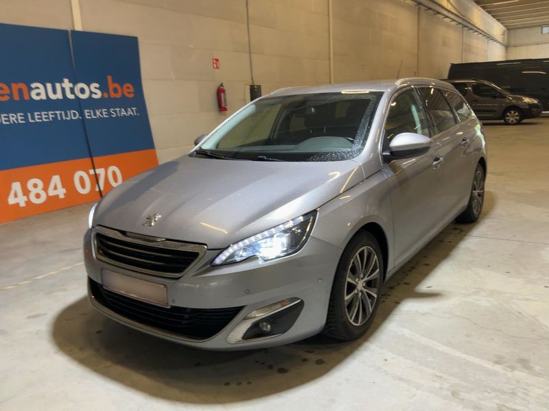Peugeot 308 1.6 Blue-HDi Active 2017 – снимка 1