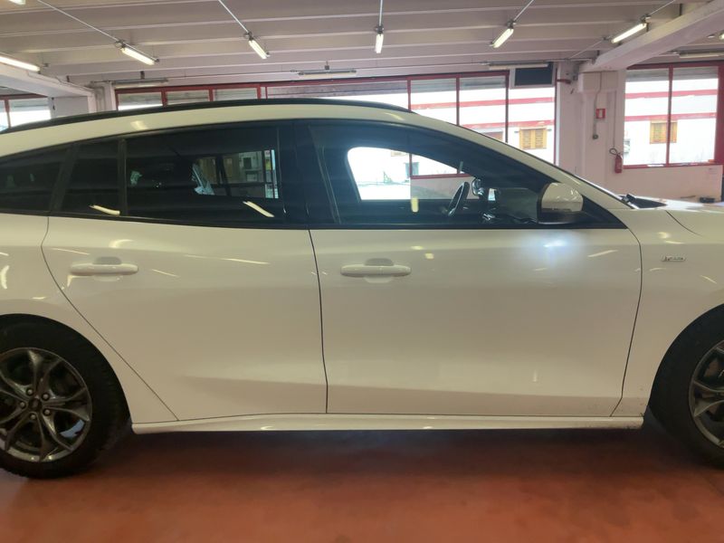 Ford Focus 1.0 EcoBoost ST-Line 2020 – снимка 10