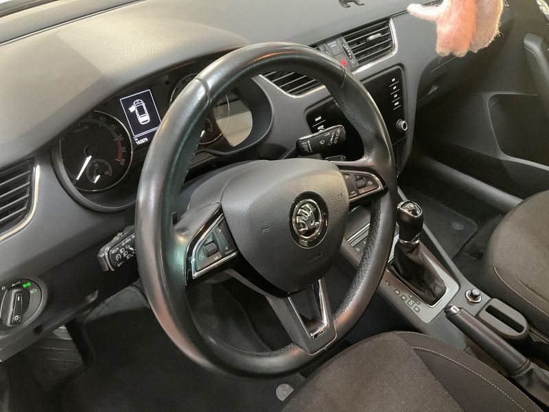 Skoda Octavia 2.0 TDI Soleil 2020 – снимка 27