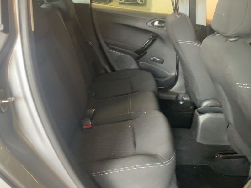 Peugeot 208 1.5 Blue-HDi Active 2019 – снимка 19