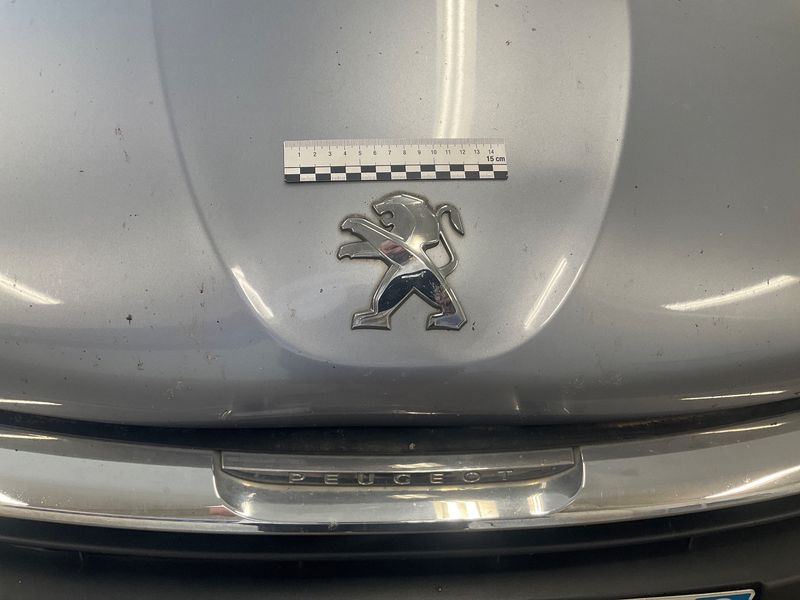 Peugeot 208 1.5 Blue-HDi Active 2019 – снимка 31