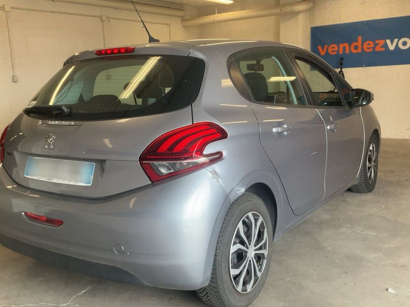 Peugeot 208 1.5 Blue-HDi Active 2019 – снимка 8