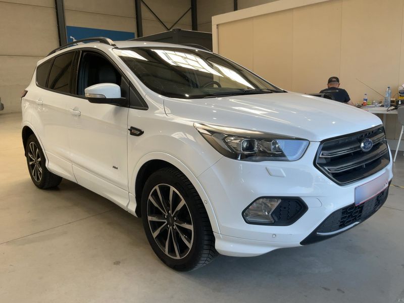 Ford Kuga 2.0 TDCi ST-Line 2018 – снимка 12
