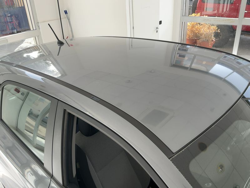 Hyundai i20 1.1 CRDi Classic 2015 – снимка 20