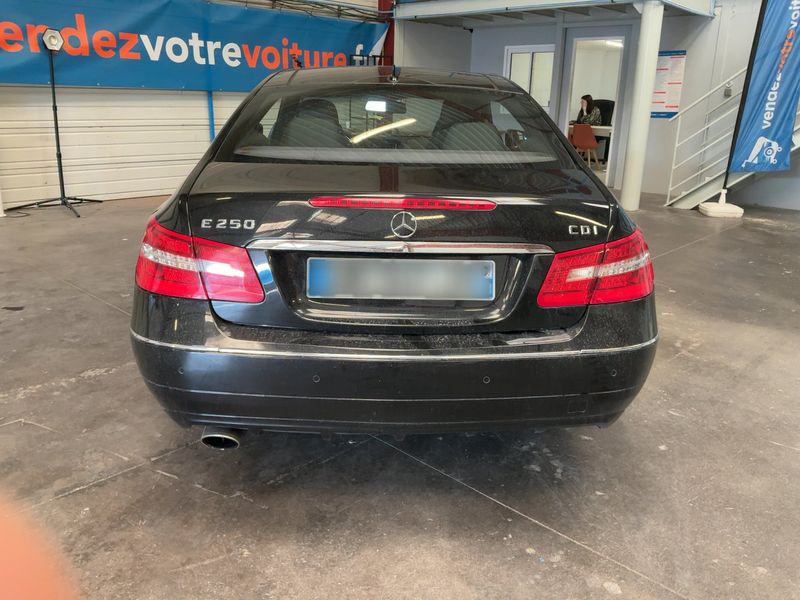 Mercedes-Benz E-Klasse E 250 CDI BlueEfficiency Avantgarde 2010 – снимка 7