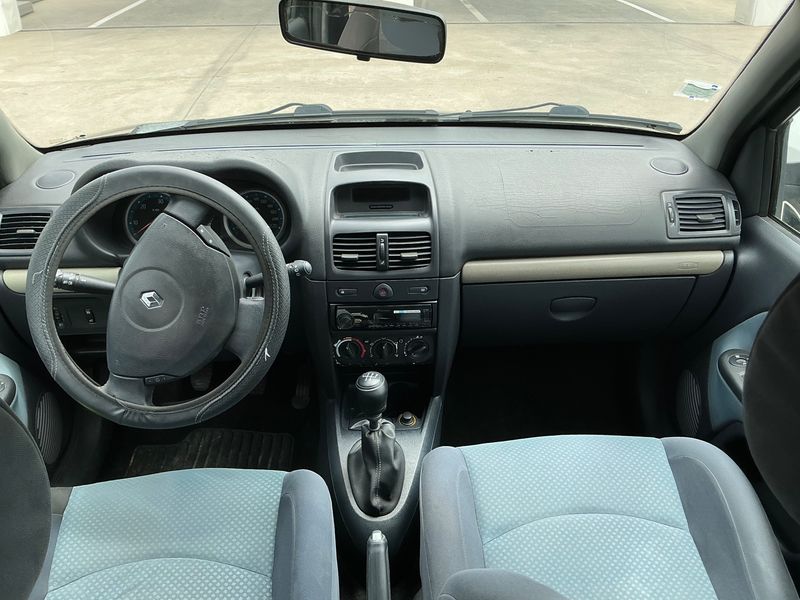 Renault Clio 1.5 dCi Tech-Run 2005 – снимка 17