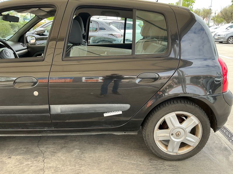 Renault Clio 1.5 dCi Tech-Run 2005 – снимка 26