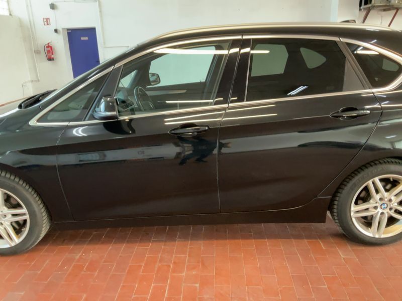 BMW 2er 225i Active Tourer xDrive Luxury Line 2015 – снимка 4