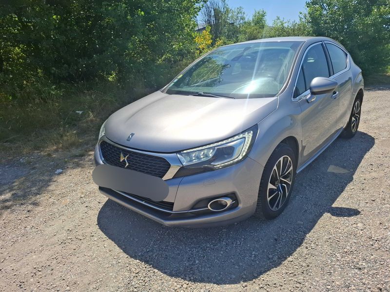 DS Automobiles DS4 1.6 Blue-HDi SoChic 2017 – снимка 2