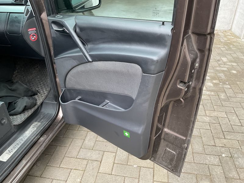 Mercedes-Benz Viano 2.1 CDI lang Trend 2014 – снимка 27