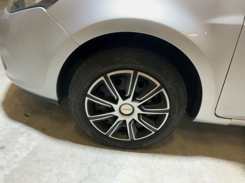 Renault Clio 1.2 Night & Day 2011 – снимка 3