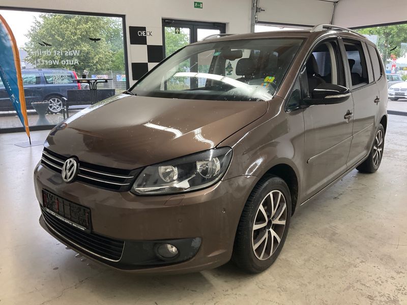 Volkswagen Touran 1.2 TSI Style BlueMotion Tech 2012 – снимка 1