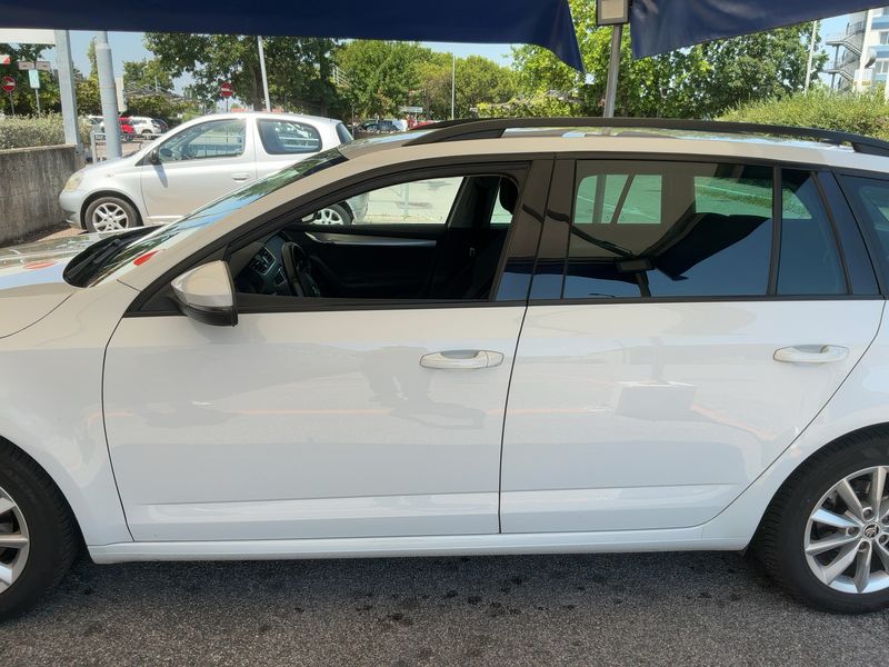 Skoda Octavia 2.0 TDI Executive 2016 – снимка 4