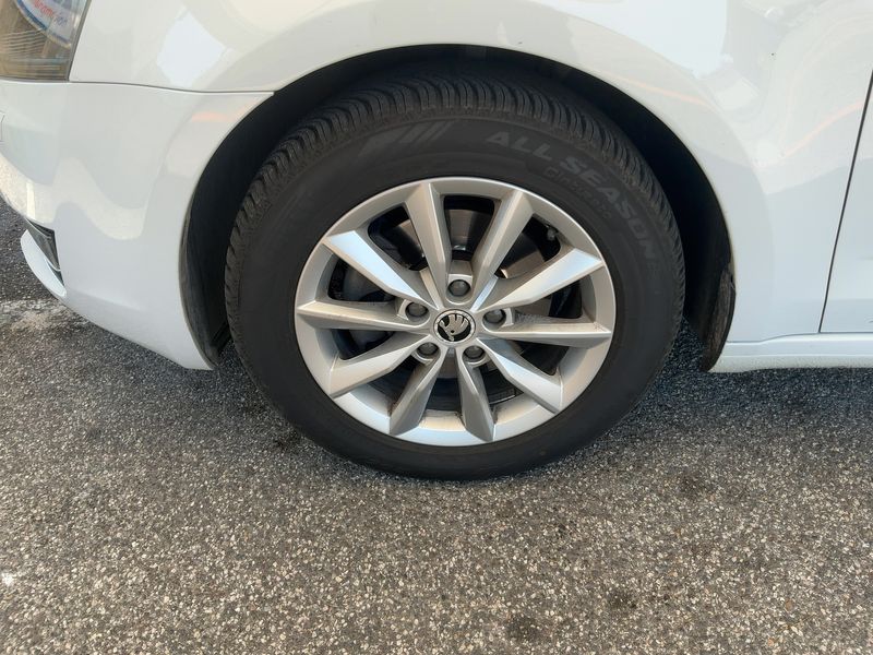 Skoda Octavia 2.0 TDI Executive 2016 – снимка 3