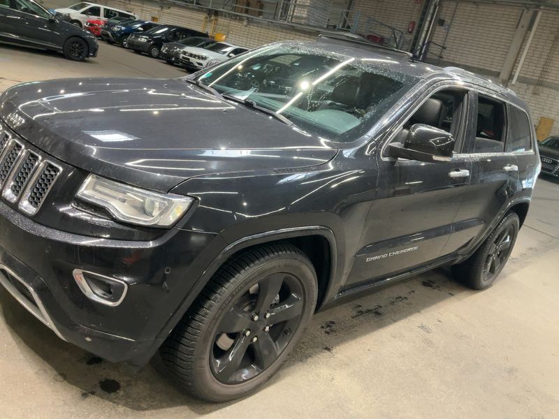 Jeep Grand Cherokee 3.0 CRD Overland 2015 – снимка 2