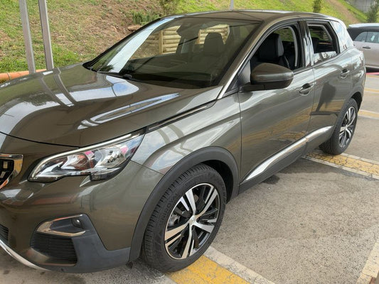 Peugeot 3008 1.5 Blue-HDi Allure 2018 – снимка 2