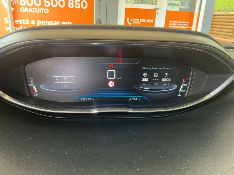 Peugeot 3008 1.5 Blue-HDi Allure 2018 – снимка 18
