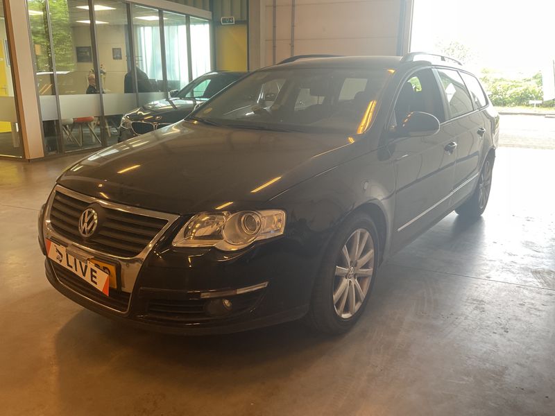 Volkswagen Passat 2.0 FSI Sportline 2007 – снимка 1