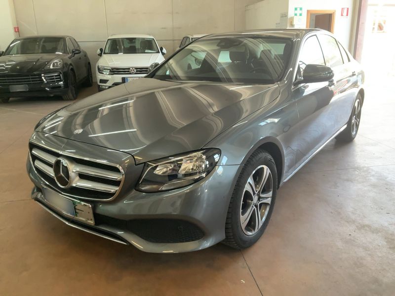Mercedes-Benz E-Klasse E 200 Avantgarde 2016 – снимка 1