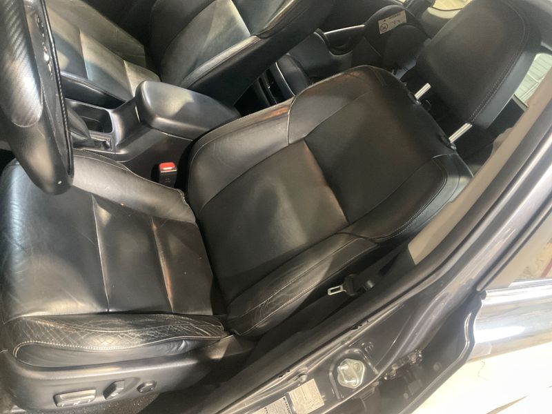 Toyota RAV 4 2.2 D-4D Life 2013 – снимка 30