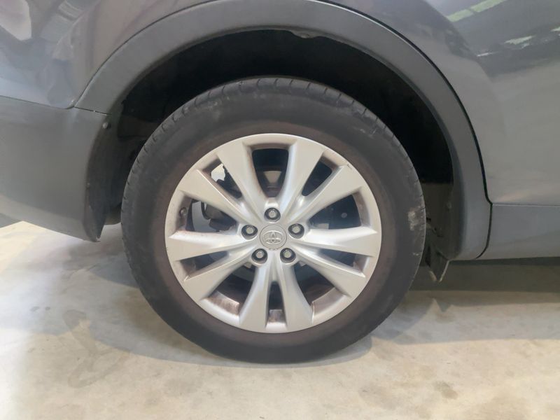 Toyota RAV 4 2.2 D-4D Life 2013 – снимка 9