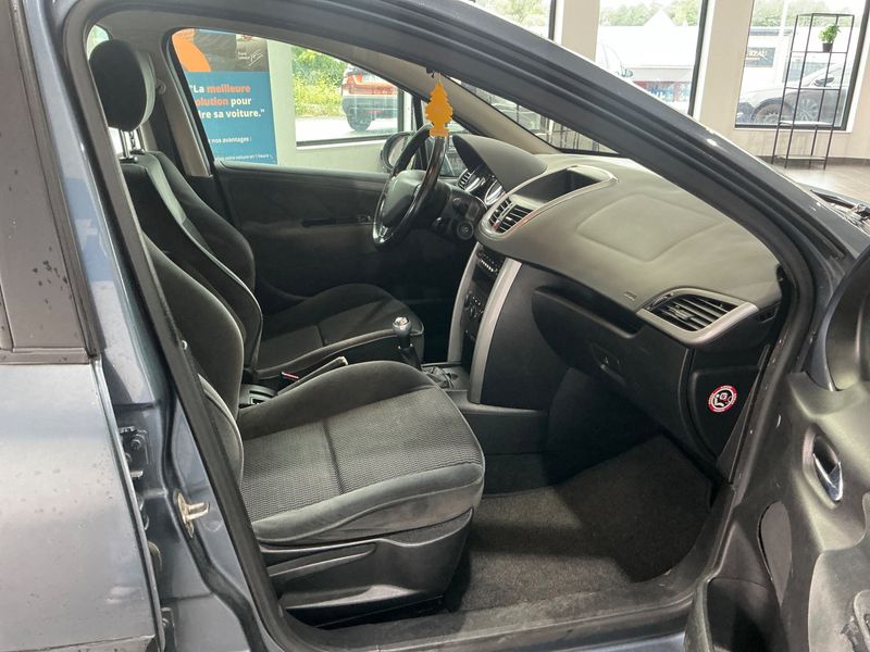 Peugeot 207 1.4 HDi Exécutive 2006 – снимка 3
