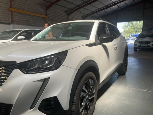 Peugeot 2008 1.5 Blue-HDi Road Trip 2022 – снимка 2