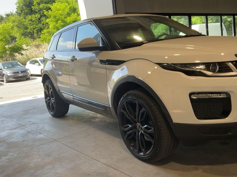 Land Rover Evoque 2.0 Td4 Pure 2017 – снимка 12