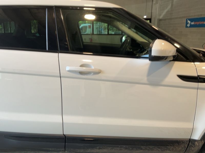 Land Rover Evoque 2.0 Td4 Pure 2017 – снимка 10