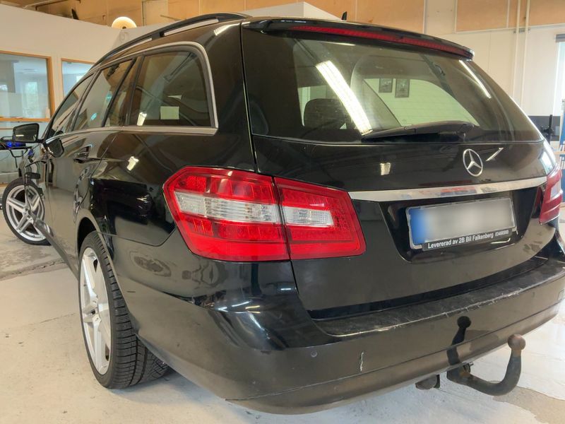 Mercedes-Benz E-Klasse E 200 CDI T BlueEfficiency 2010 – снимка 6