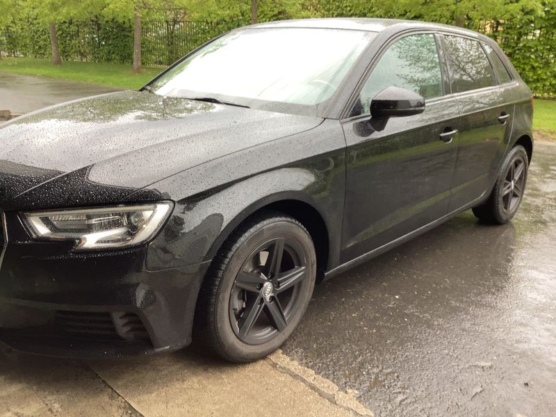 Audi A3 Sportback 1.6 TDI 2018 – снимка 2