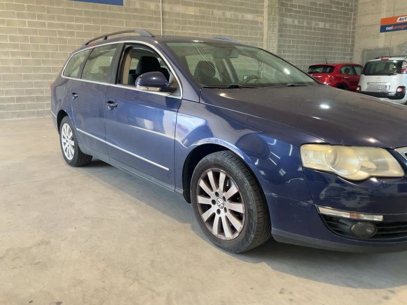 Volkswagen Passat 2.0 TDI Comfortline 2008 – снимка 8
