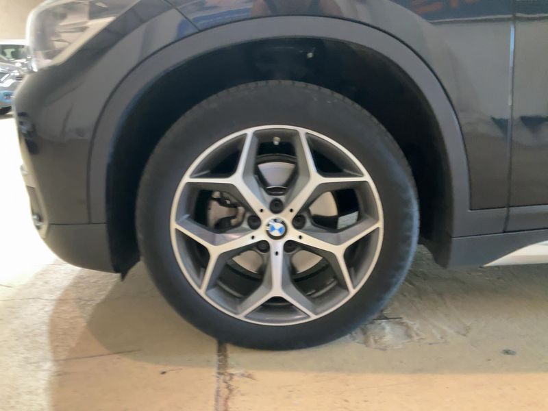 BMW X1 sDrive 18d xLine 2017 – снимка 3