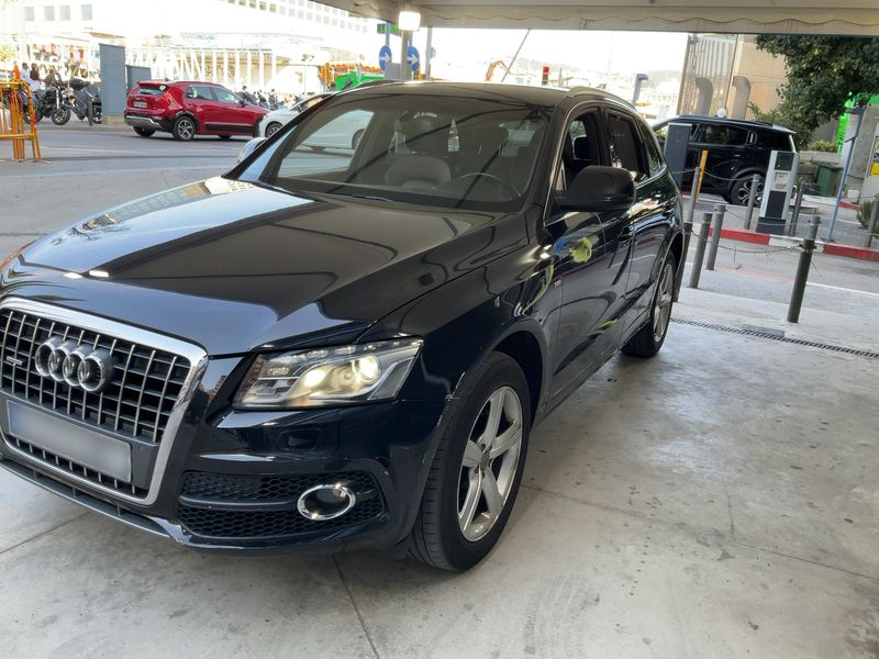 Audi Q5 2.0 TDI quattro S line 2011 – снимка 2